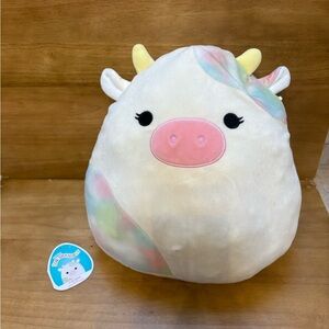 CANDESS THE EASTER COW SQUISHMALLOW
